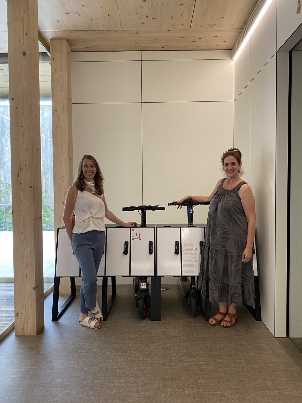 Installation Power Spot - Station de micromobilité